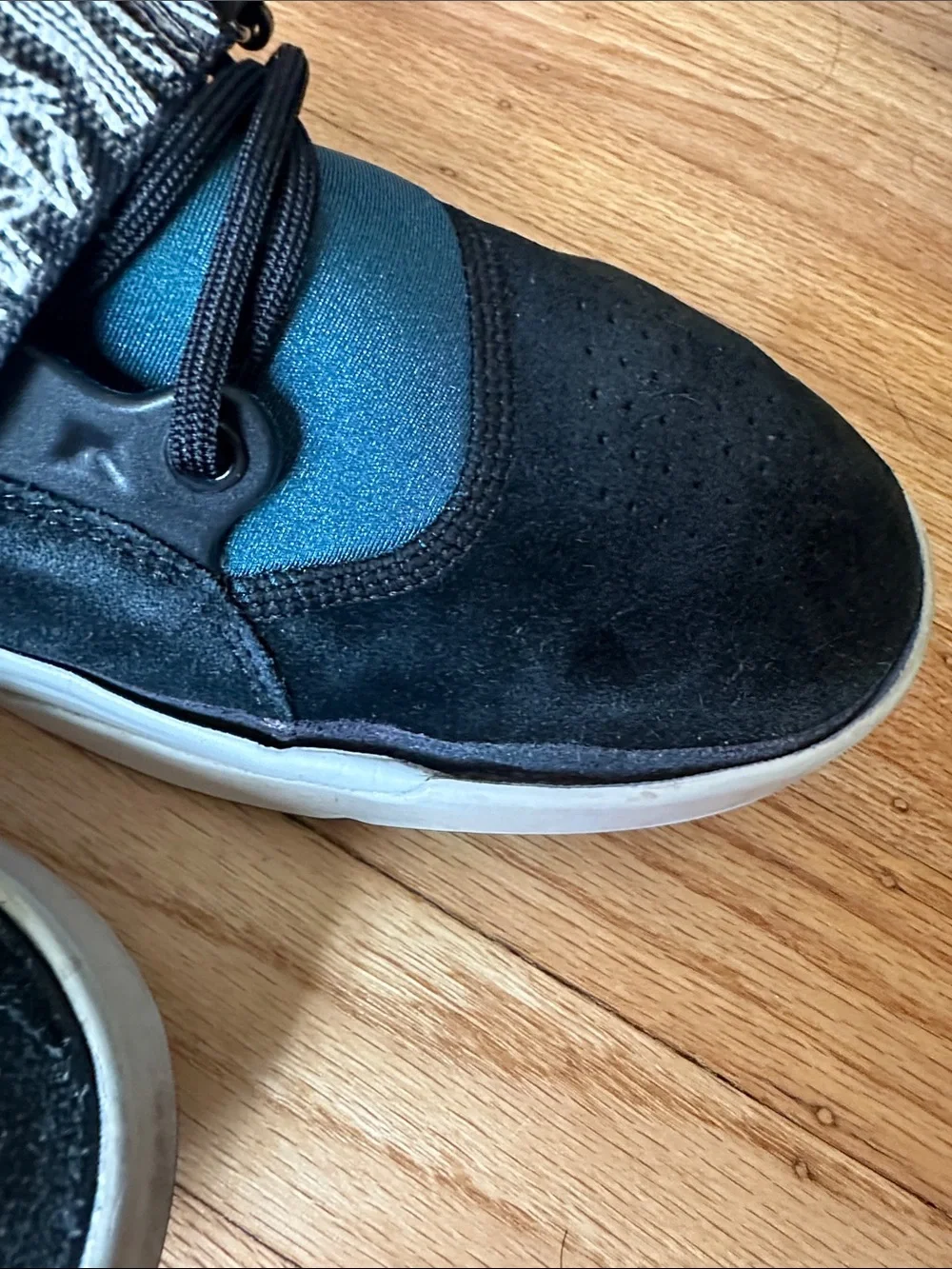Nike Air Force 270 Carnivore 2018- Mens Size 10.5…As is! - Picture 3 of 9